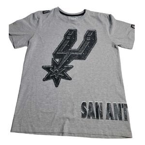 3114 UNK NBA San Antonio Spurs T-Shirt Men's Medium *RARE*‎